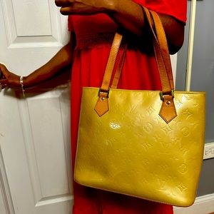 LV Monogram Vernis Tote luxury item vintage